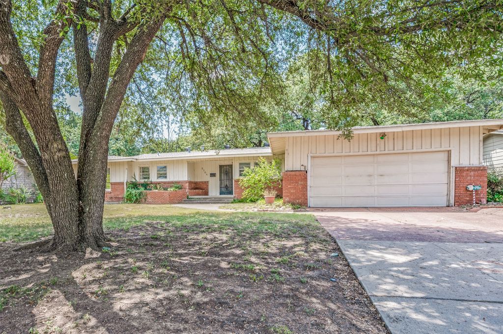 5104 Malinda Lane S, Fort Worth, TX 76112