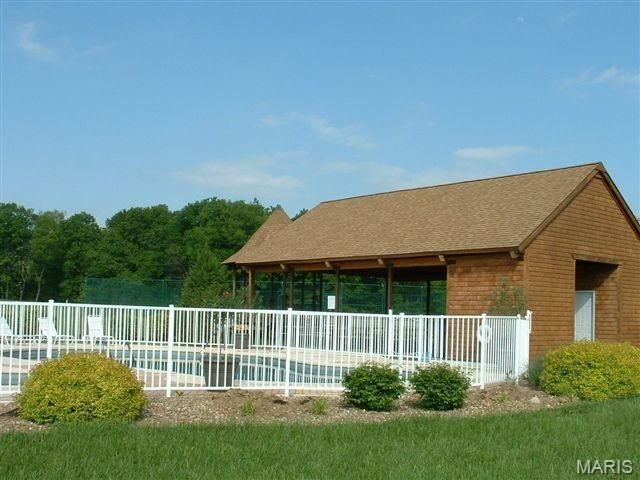 329 Berg Crossing Drive, Augusta, MO 63332