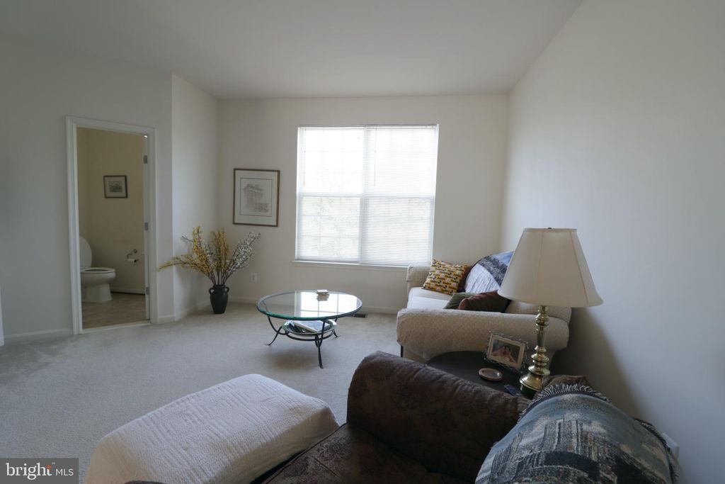 22702 PARKLAND FARMS TER, Brambleton, VA 20148