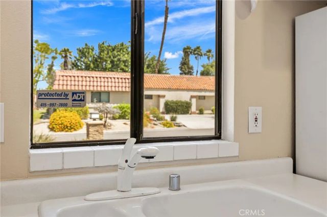 40963 Interlachen Lane, Palm Desert, CA 92211