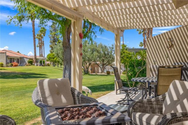 40963 Interlachen Lane, Palm Desert, CA 92211
