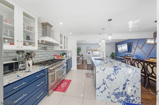 5 Appleman Rd, Franklin Twp., NJ 08873