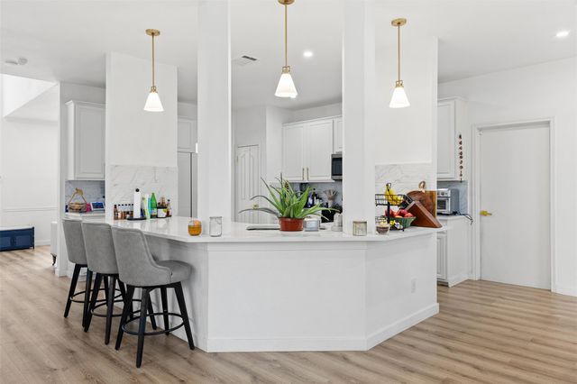 2522 Falcon DR, Round Rock, TX 78681