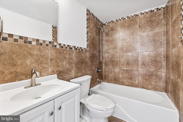 115 MARINE OAKS, Baltimore, MD 21221