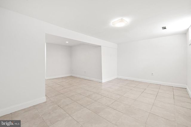 115 MARINE OAKS, Baltimore, MD 21221