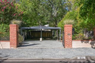 211 The Alameda, San Anselmo, CA 94960