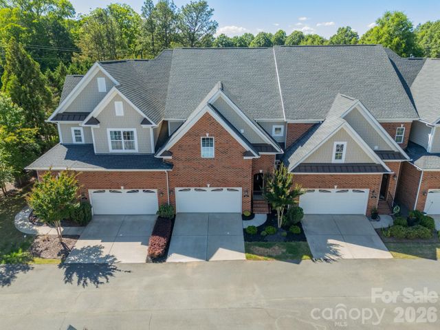 205 Pine Needles Lane, Fort Mill, SC 29708
