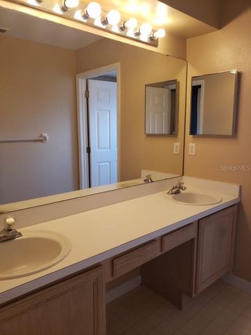 3814 REGENTS WAY, Oviedo, FL 32765