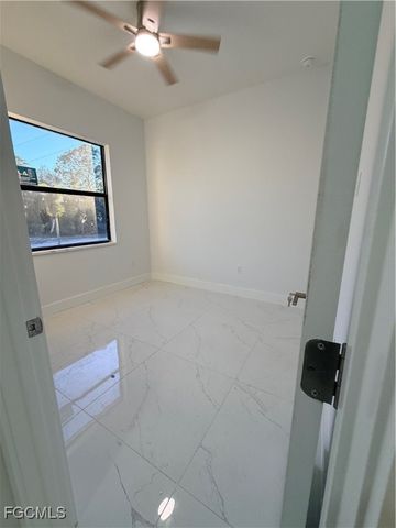 205 E 17th ST, Lehigh Acres, FL 33972