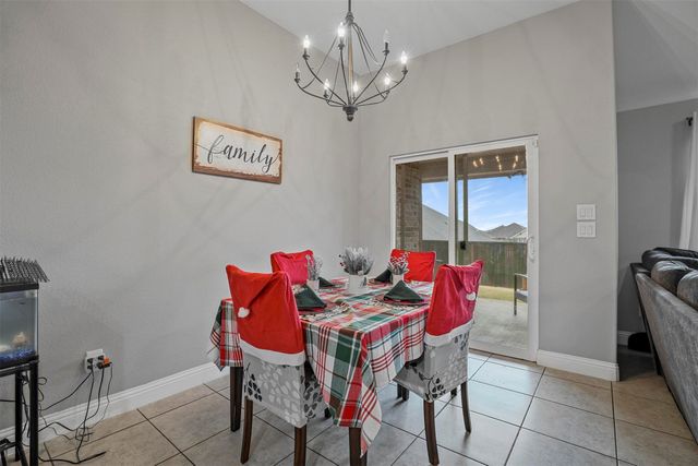 4006 Kensington Drive, Sanger, TX 76266