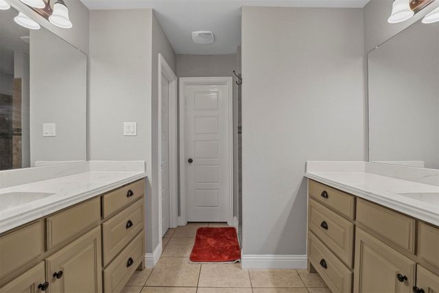 4006 Kensington Drive, Sanger, TX 76266