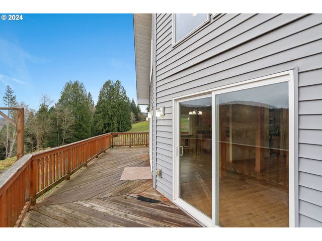 103 LADY BLUE Ln, Kalama, WA 98625
