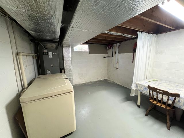 910 Damron Creek Road, Russell Springs, KY 42642