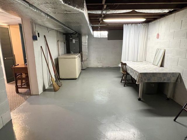 910 Damron Creek Road, Russell Springs, KY 42642