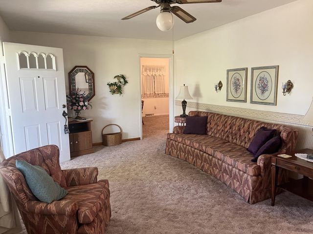 910 Damron Creek Road, Russell Springs, KY 42642