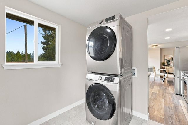 41917 N Sherman Rd, Deer Park, WA 99006