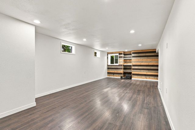 41917 N Sherman Rd, Deer Park, WA 99006