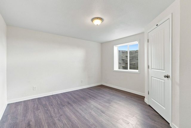 41917 N Sherman Rd, Deer Park, WA 99006