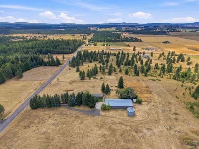 41917 N Sherman Rd, Deer Park, WA 99006