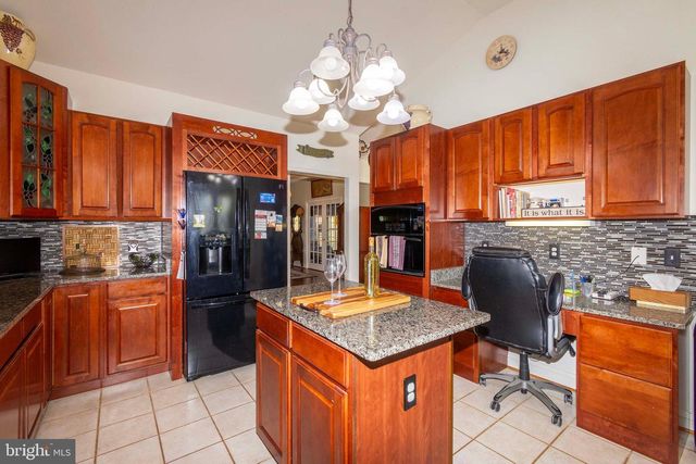 5501 HICKORY TREE LN, Mineral, VA 23117