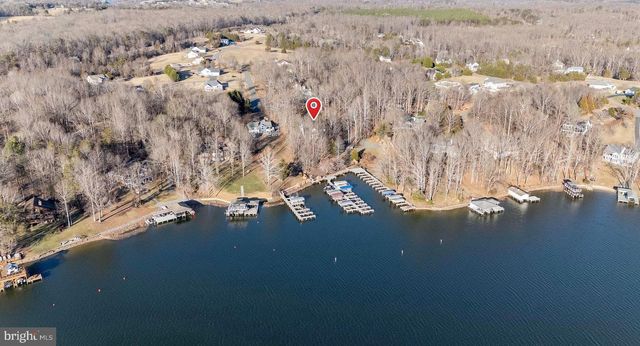 5501 HICKORY TREE LN, Mineral, VA 23117