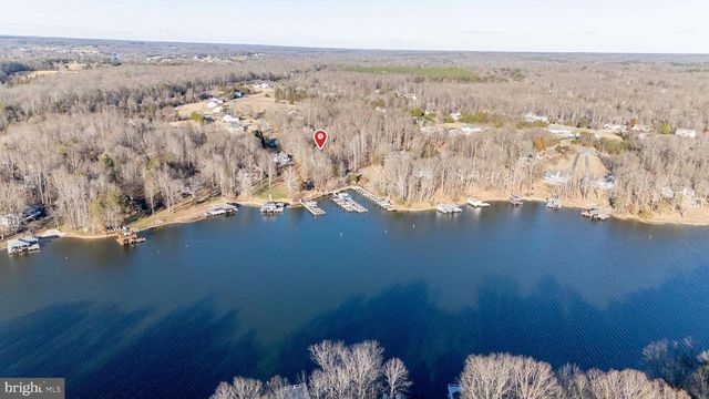 5501 HICKORY TREE LN, Mineral, VA 23117