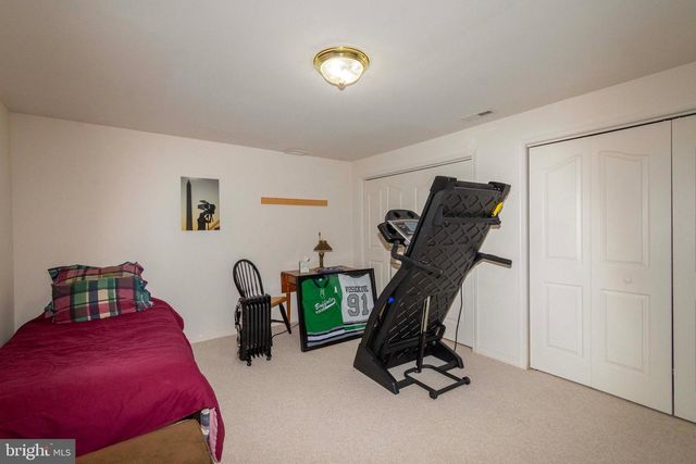 5501 HICKORY TREE LN, Mineral, VA 23117