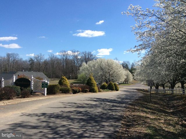 5501 HICKORY TREE LN, Mineral, VA 23117