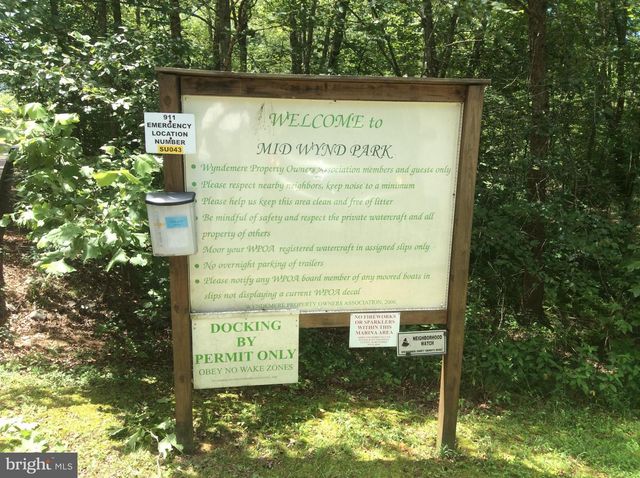 5501 HICKORY TREE LN, Mineral, VA 23117