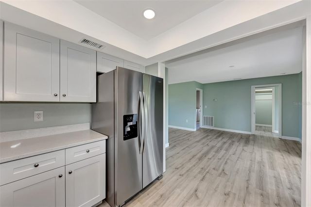 3304 KENMORE DRIVE, Sarasota, FL 34231