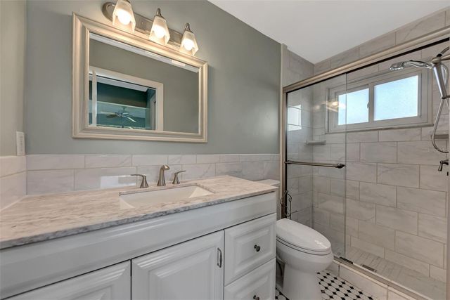 3304 KENMORE DRIVE, Sarasota, FL 34231