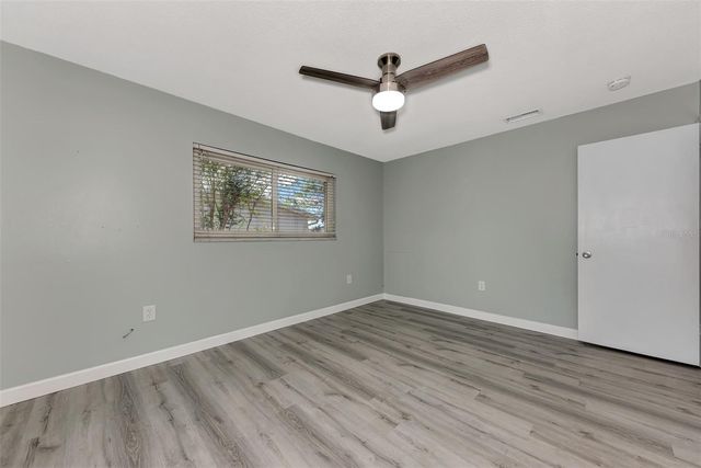 3304 KENMORE DRIVE, Sarasota, FL 34231