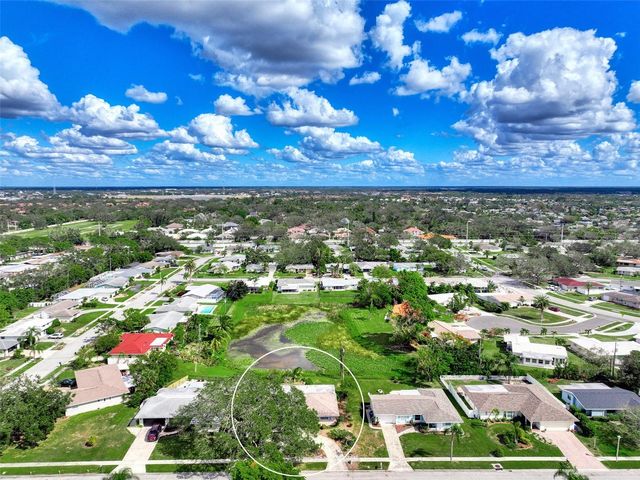 3304 KENMORE DRIVE, Sarasota, FL 34231