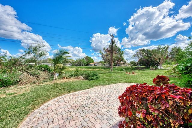 3304 KENMORE DRIVE, Sarasota, FL 34231