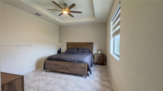 3318 W 106th Ter, Hialeah, FL 33018