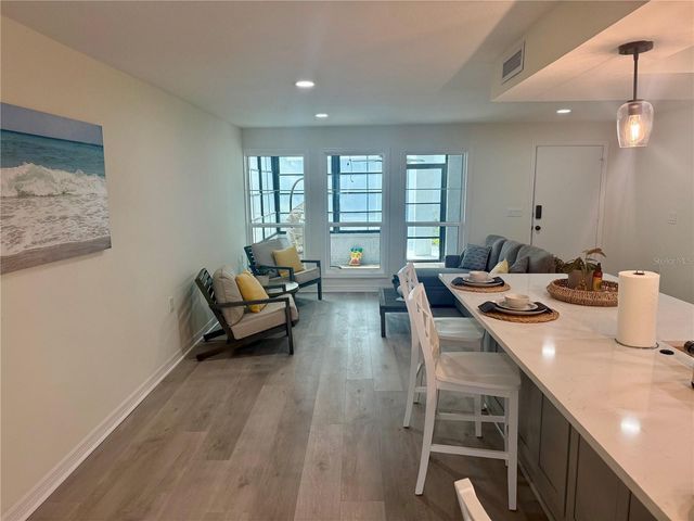 337 REX PLACE B, Madeira Beach, FL 33708