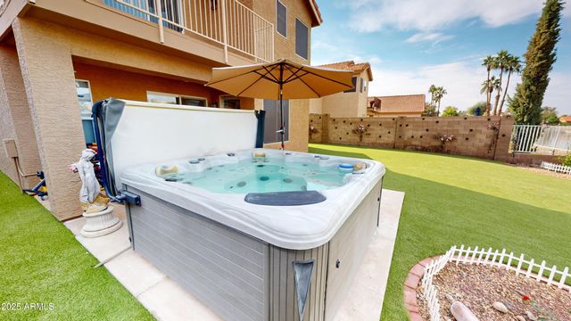 7804 W JULIE Drive, Glendale, AZ 85308