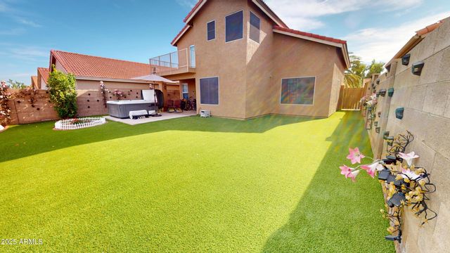 7804 W JULIE Drive, Glendale, AZ 85308