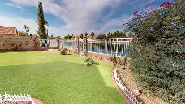 7804 W JULIE Drive, Glendale, AZ 85308