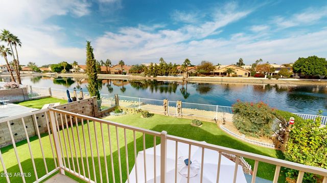 7804 W JULIE Drive, Glendale, AZ 85308