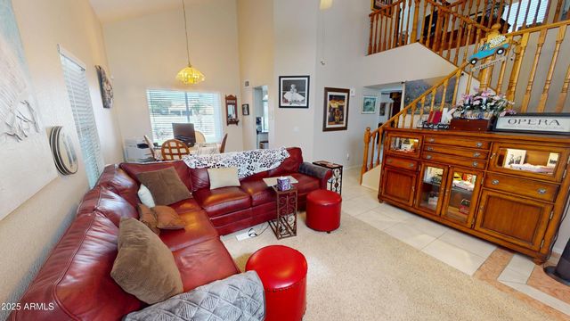 7804 W JULIE Drive, Glendale, AZ 85308