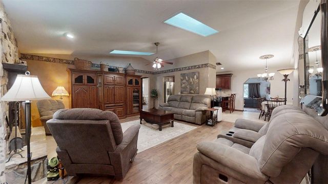 8614 W VARRICCHIO LANE, Crystal River, FL 34428