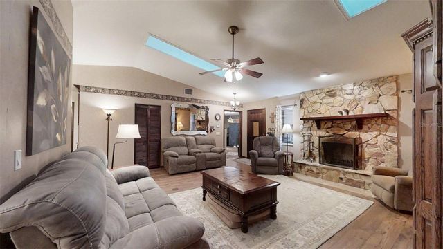 8614 W VARRICCHIO LANE, Crystal River, FL 34428
