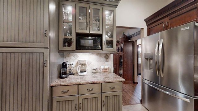8614 W VARRICCHIO LANE, Crystal River, FL 34428