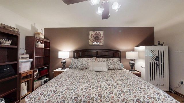 8614 W VARRICCHIO LANE, Crystal River, FL 34428
