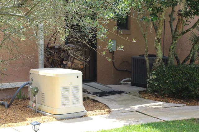 8614 W VARRICCHIO LANE, Crystal River, FL 34428
