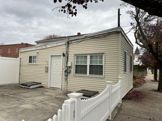 170 Beach Street, Revere, MA 02151