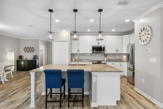 8209 ABBY BROOKS CIRCLE, Wesley Chapel, FL 33545