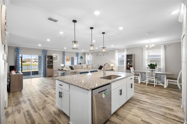 8209 ABBY BROOKS CIRCLE, Wesley Chapel, FL 33545