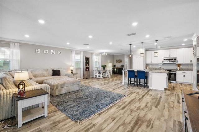 8209 ABBY BROOKS CIRCLE, Wesley Chapel, FL 33545